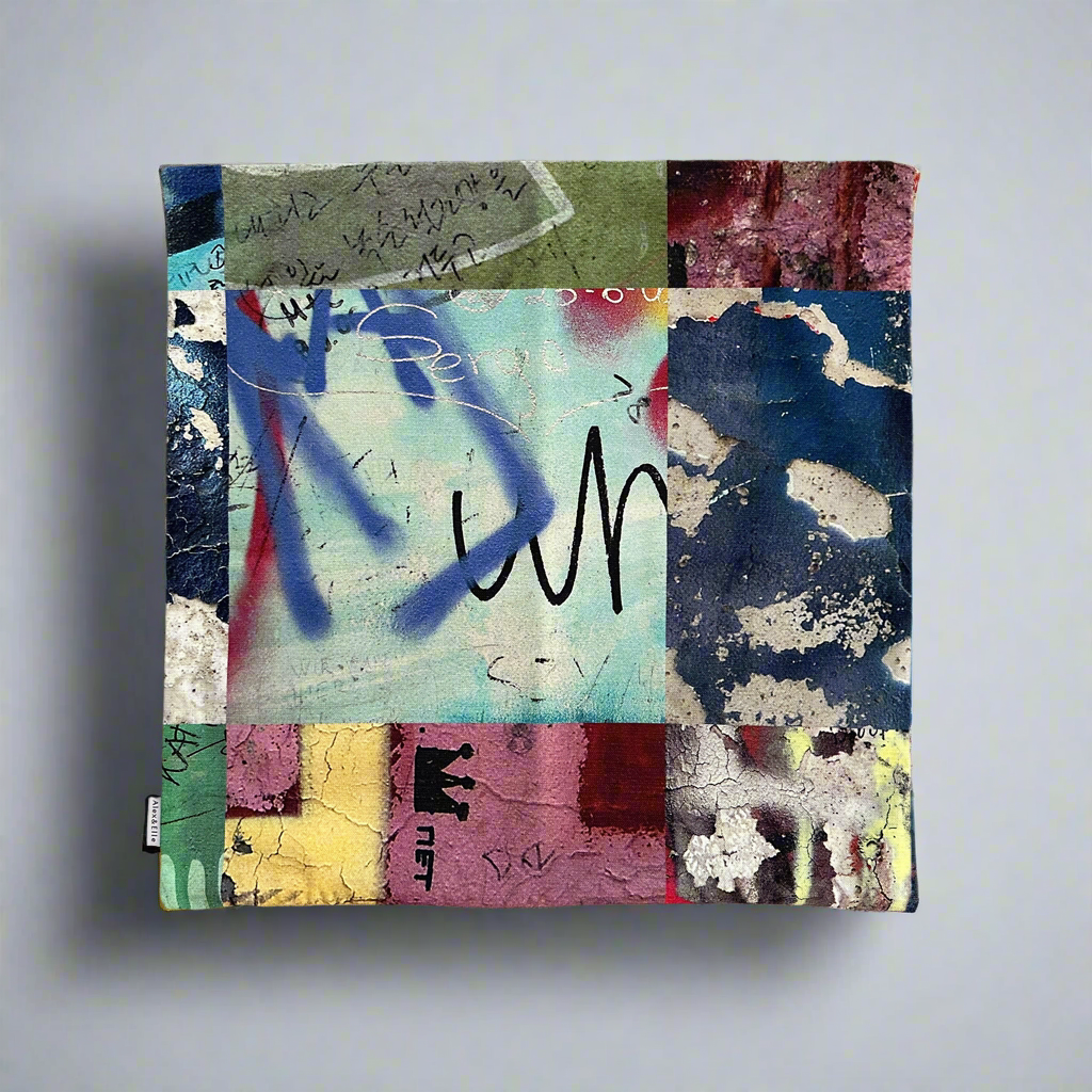 GRAFFITI - CUSHION