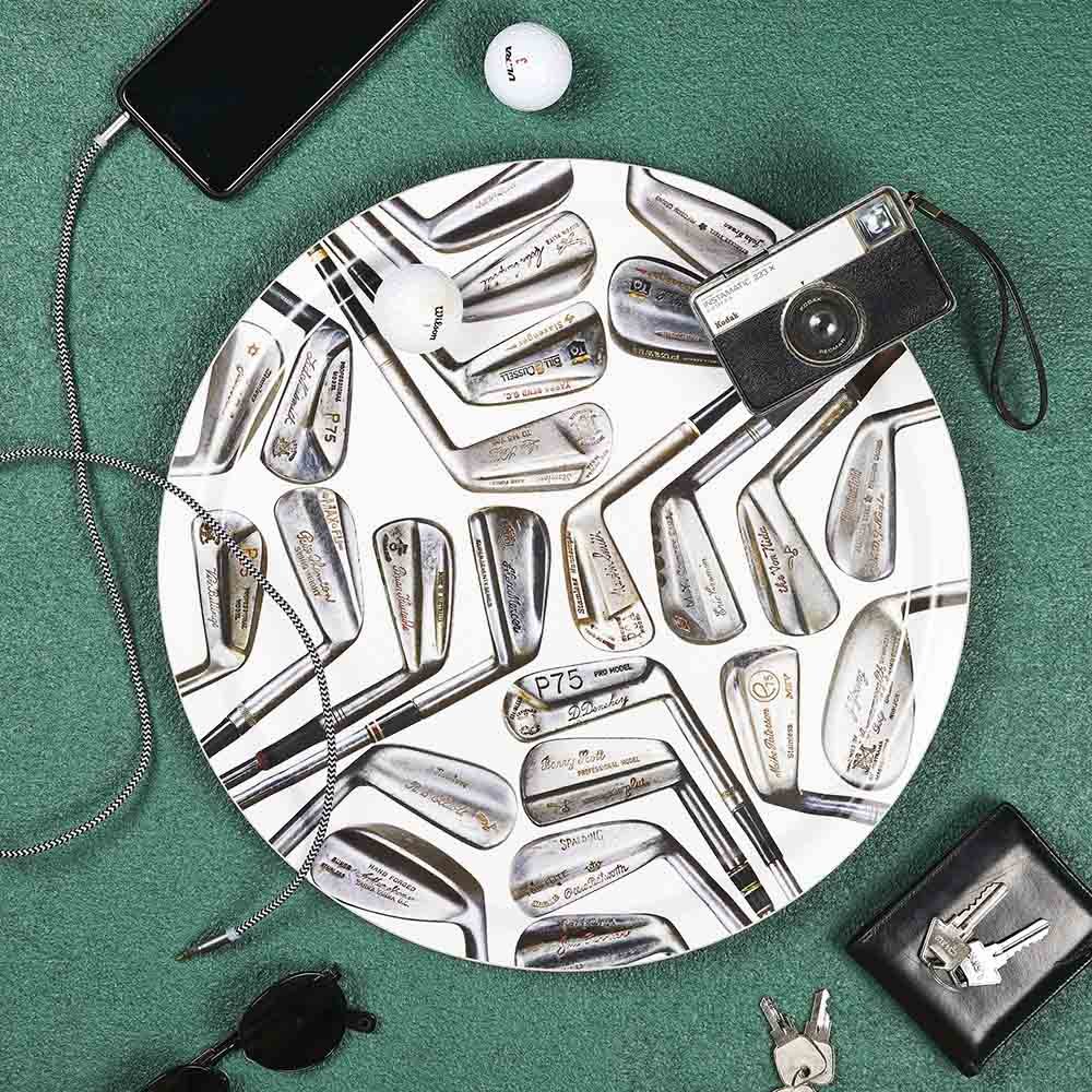 Tray with golf patttern